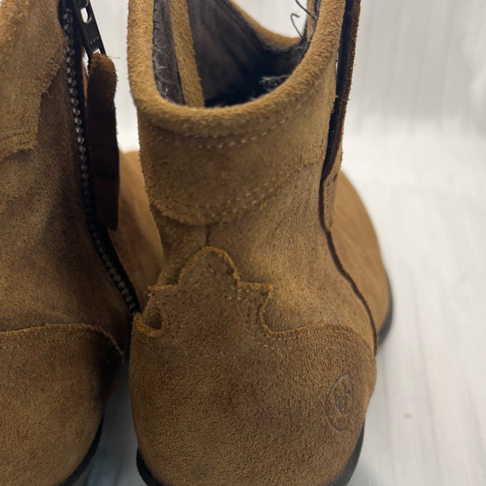 ARIAT Brown Suede Ankle Boots Women’s Size 9 - Picture 10 of 16